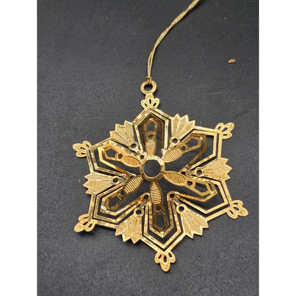 Tamerlane Collection Christmas Ornament 24kt Gold Finish With Box 2.5 inches